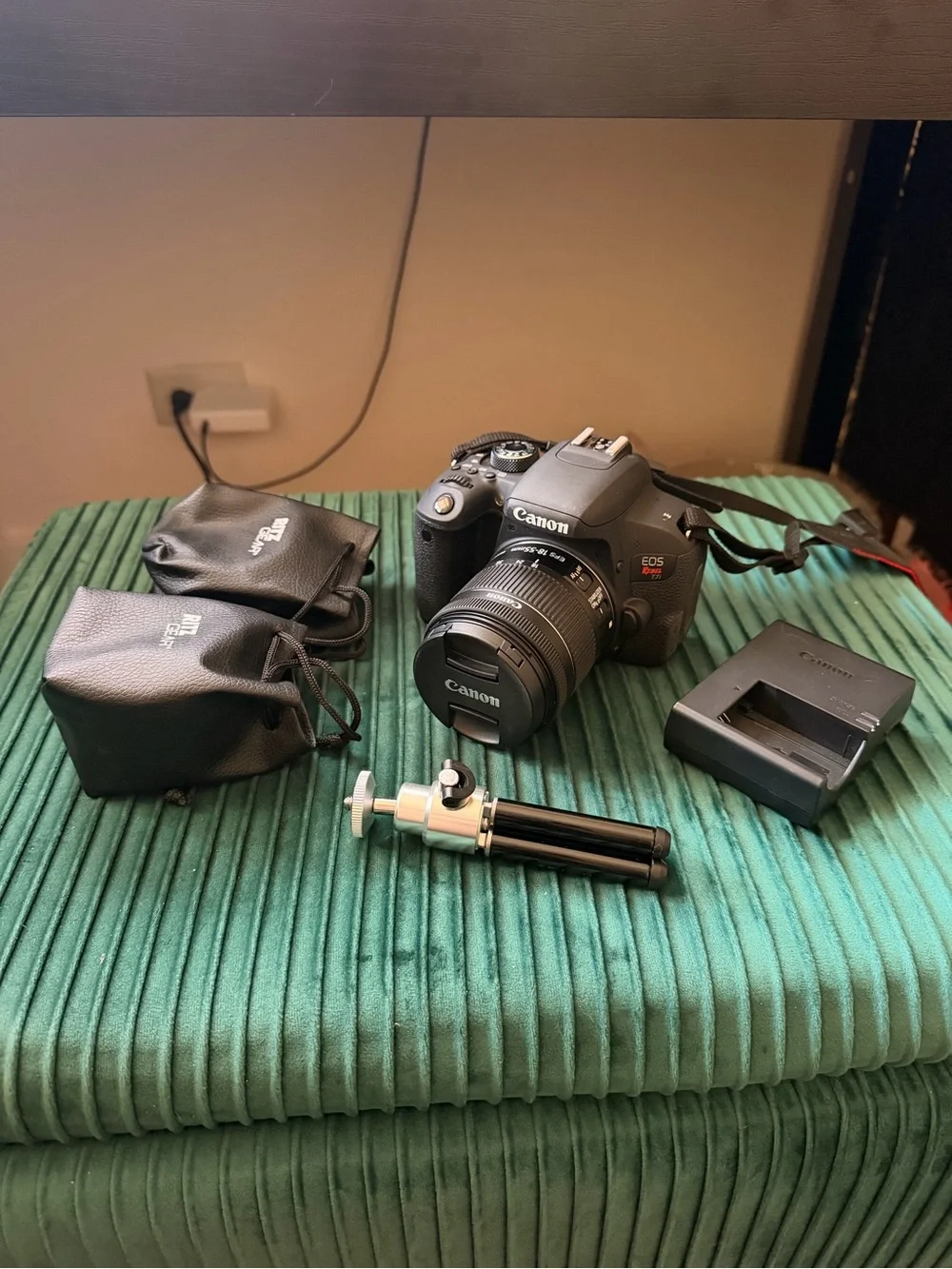 Canon EOS Rebel T7i 800D DSLR Camera with Case